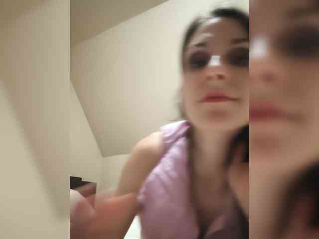 SEXYQUEEN55 webcam