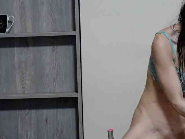 SEXYQUEEN55 webcam