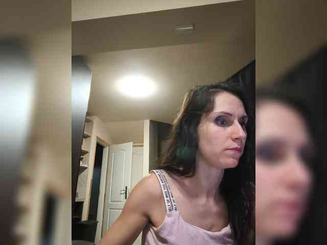 SEXYQUEEN55 webcam