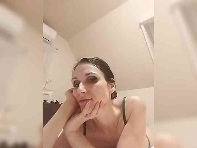 SEXYQUEEN55 webcam