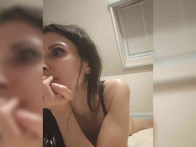 SEXYQUEEN55 webcam