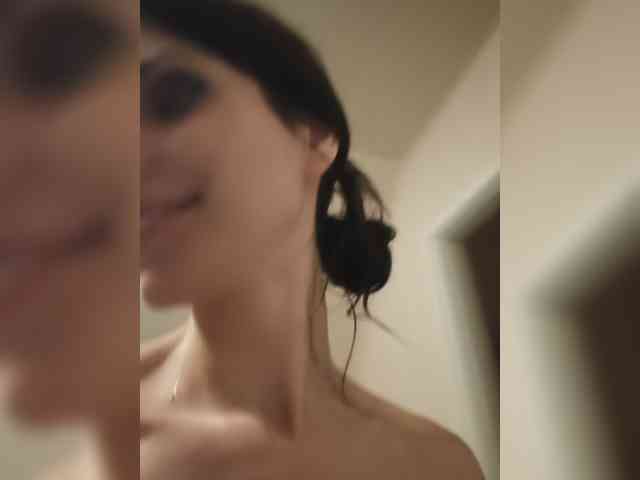 SEXYQUEEN55 webcam
