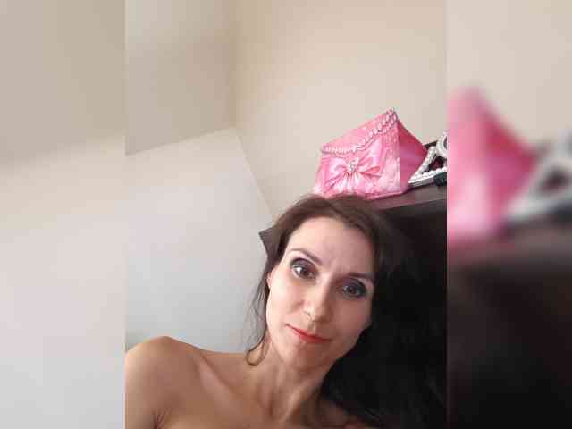 SEXYQUEEN55 webcam