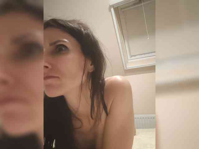 SEXYQUEEN55 webcam