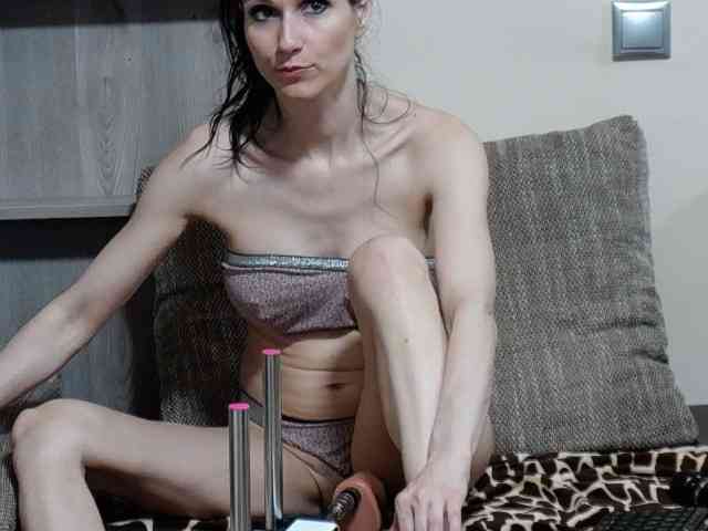 SEXYQUEEN55 webcam