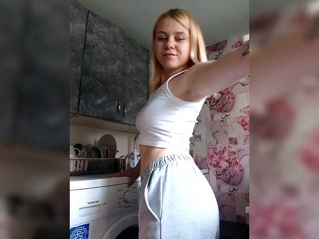 Ivanna0328's BongaCams show and profile