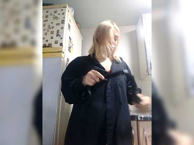 Ivanna0328's BongaCams show and profile