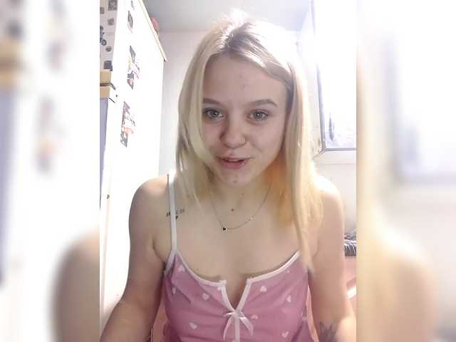 Ivanna0328's BongaCams show and profile