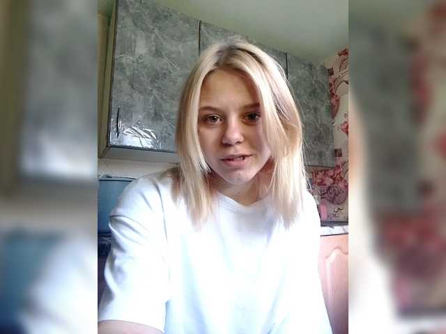 Ivanna0328's BongaCams show and profile