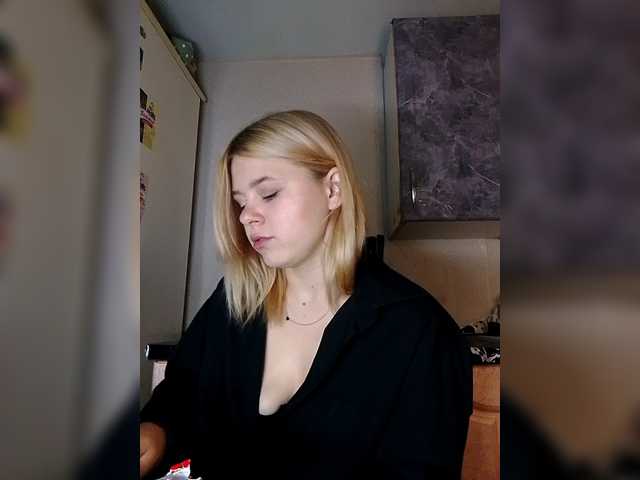 Ivanna0328's BongaCams show and profile