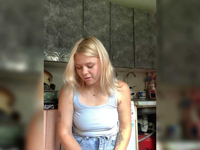 Ivanna0328 live cam on BongaCams