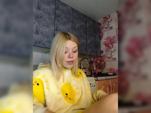 Ivanna0328's BongaCams show and profile