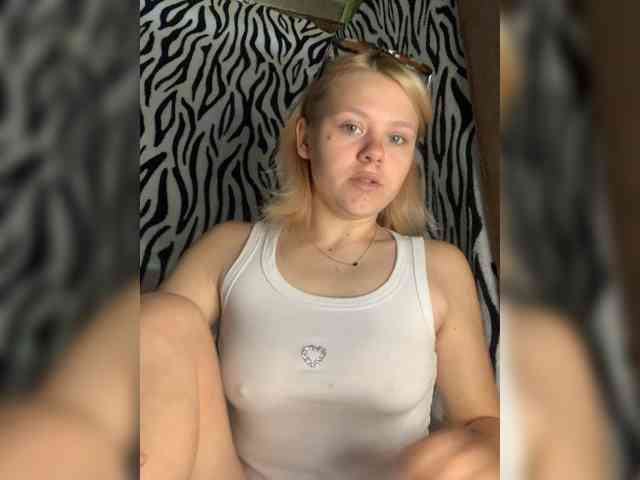 -___--_--------- webcam