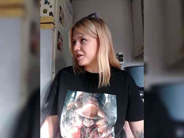 -___--_--------- webcam