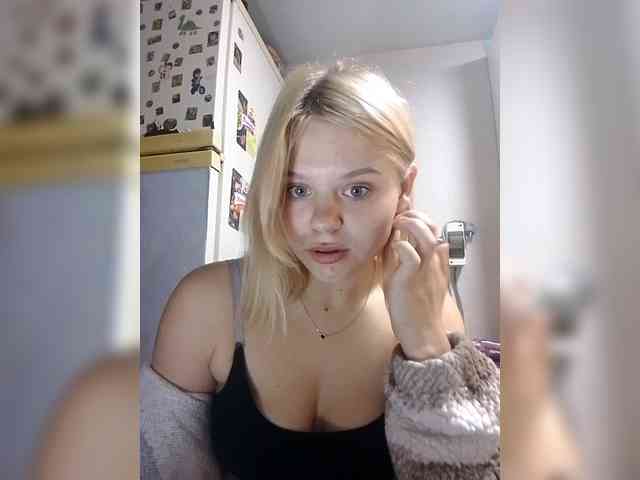 Ivanna0328 webcam