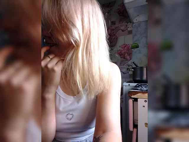 -___--_--------- webcam