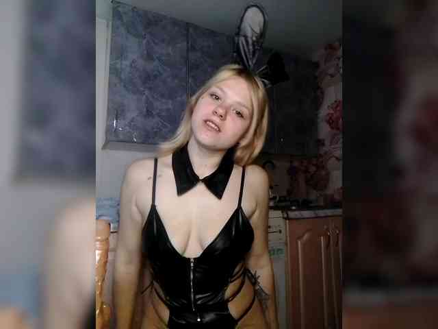 -___--_--------- webcam