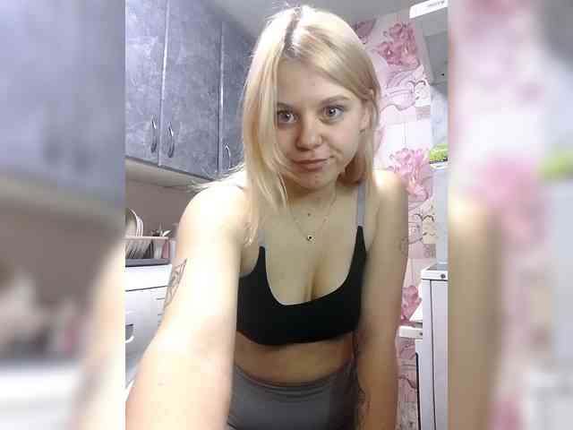 Ivanna0328 webcam