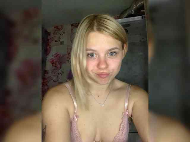 -___--_--------- webcam