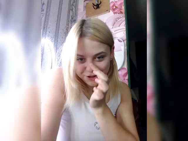 -___--_--------- webcam