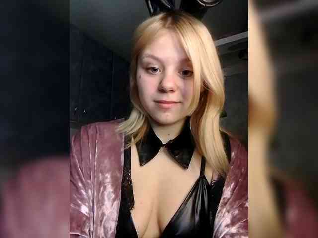 -___--_--------- webcam