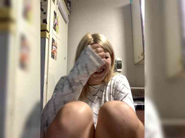 -___--_--------- webcam