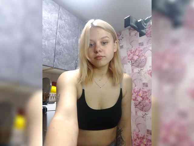 Ivanna0328 webcam