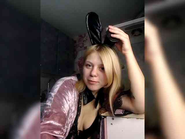 -___--_--------- webcam