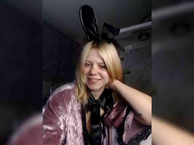 -___--_--------- webcam