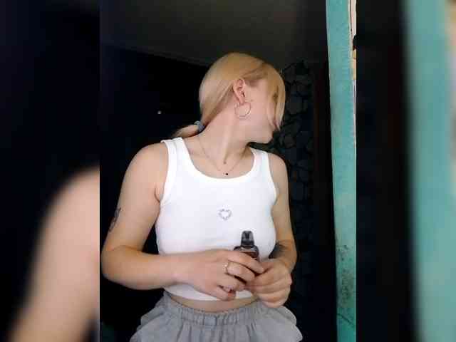 -___--_--------- webcam