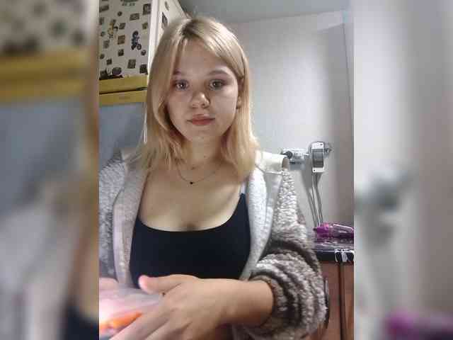 Ivanna0328 webcam