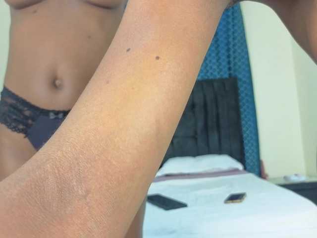Chocolate-Goddess Live Cam on BongaCams