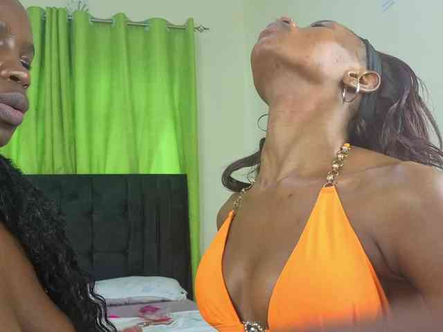 Chocolate-Goddess webcam