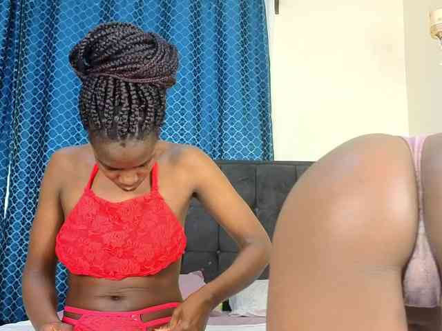 Chocolate-Goddess Sex Cam Show
