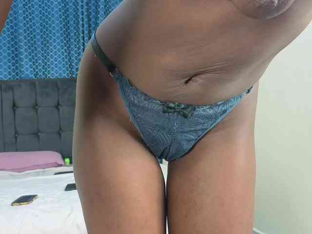 Chocolate-Goddess webcam