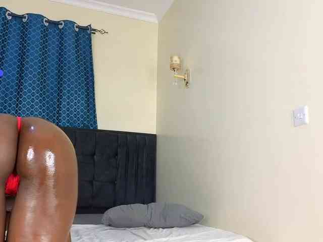 Chocolate-Goddess webcam