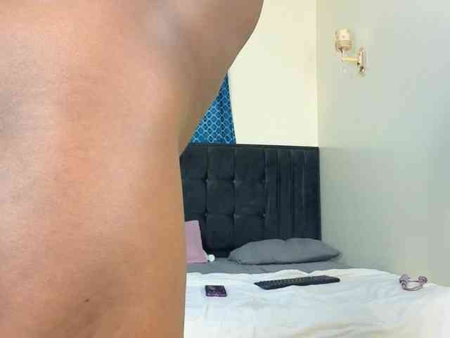 Chocolate-Goddess webcam