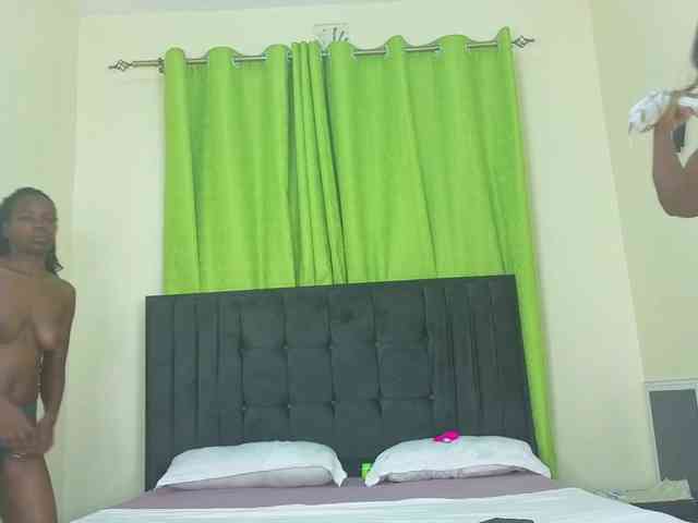 Chocolate-Goddess webcam