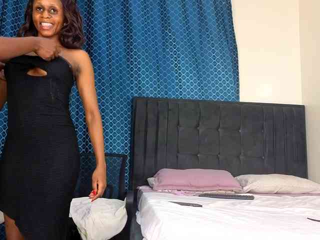 Chocolate-Goddess Sex Cam Show