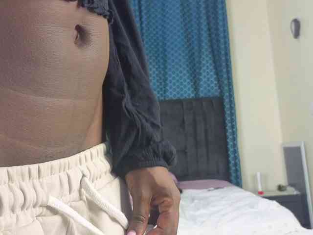 Model: Chocolate-Goddess