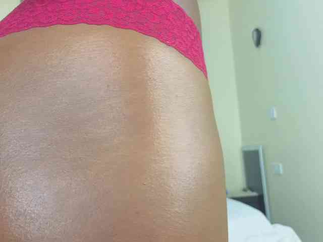 Chocolate-Goddess webcam