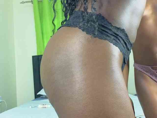 Chocolate-Goddess webcam