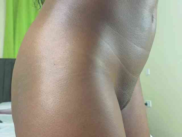 Chocolate-Goddess webcam