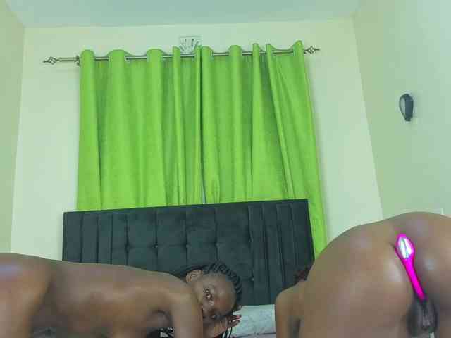 Chocolate-Goddess webcam