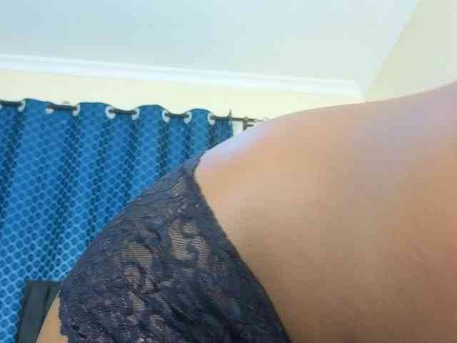 Chocolate-Goddess Sex Cam Show
