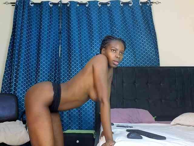 Chocolate-Goddess Sex Cam Show