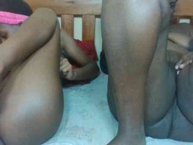 Black-ebonies webcam