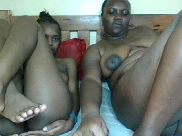 Black-ebonies webcam