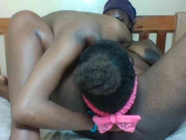 Black-ebonies Live Webcam on BongaCams