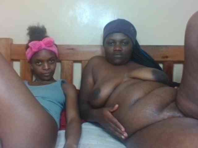 Black-ebonies webcam